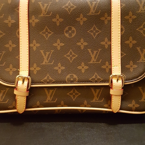 Accessories main image 4